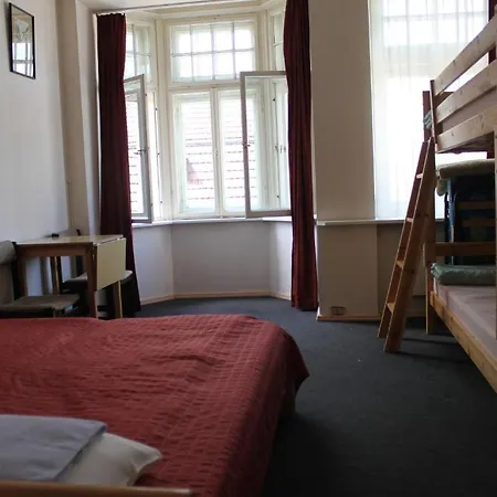 Hostel Dome Pearl